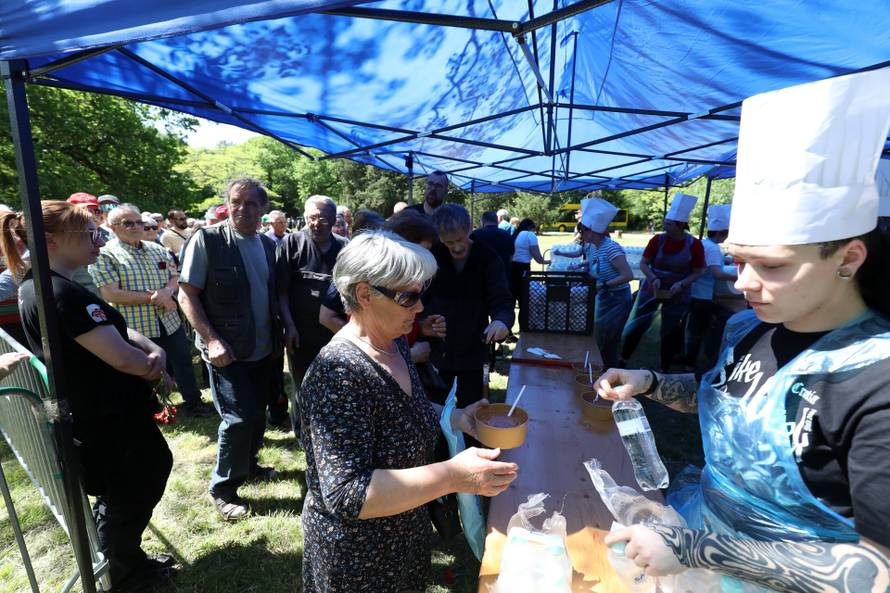 Puležani proslavili Praznik rada uz glazbu, igre i grah