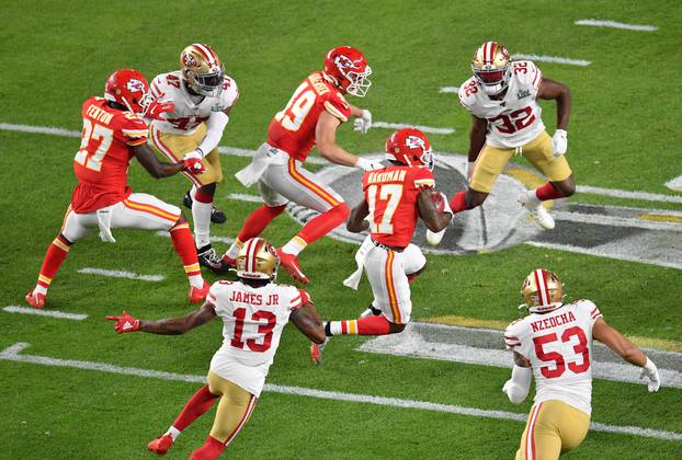 NFL: Super Bowl LIV-San Francisco 49ers vs Kansas City Chiefs