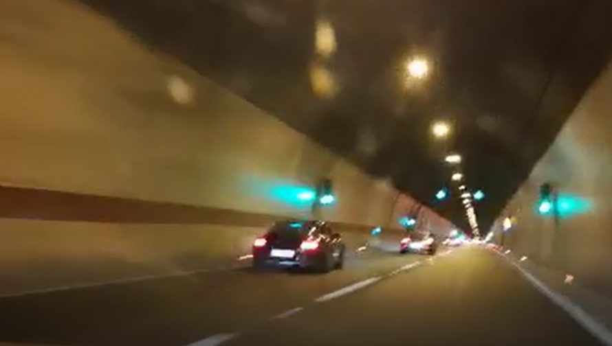 'Vozili smo se kroz Malu Kapelu, a pored nas je protutnjalo 30-ak Porschea 911. Lijepo su se čuli'