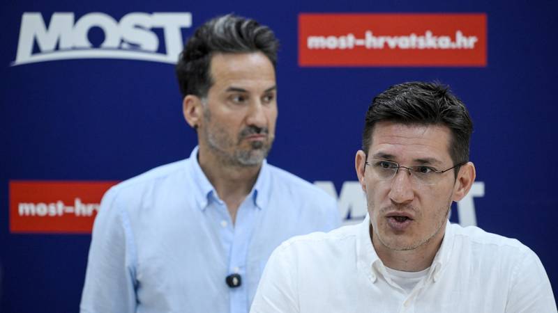 Troskot zbog otpada u Lici traži da Vlada proglasi izvanredno ekološko krizno stanje