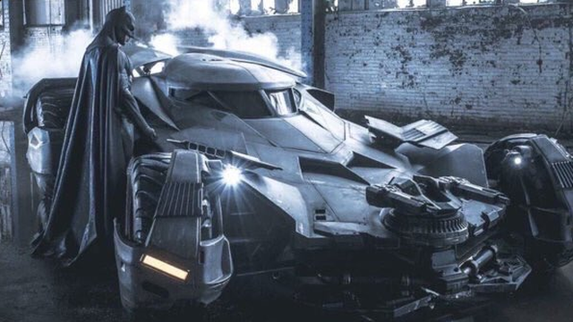 Novi Batmanov auto nije samo auto, to je pravi pravcati tenk
