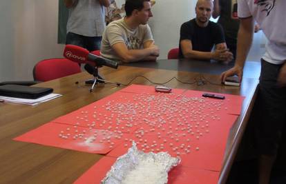 Mladića su na granici uhitili sa 100 tableta ecstasyja