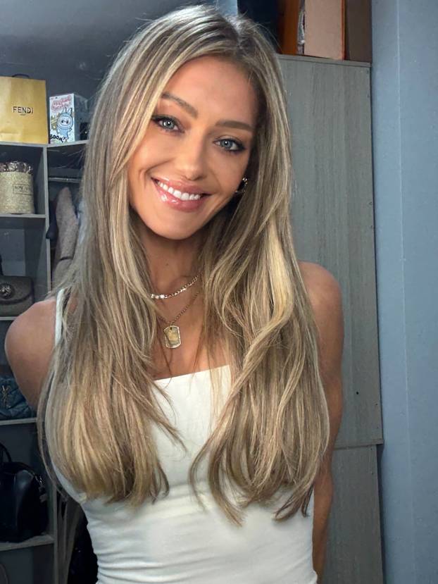 FOTO Da, imam dijete i poziram polugola. Pa neću valjda skrivati svoje isklesano tijelo?