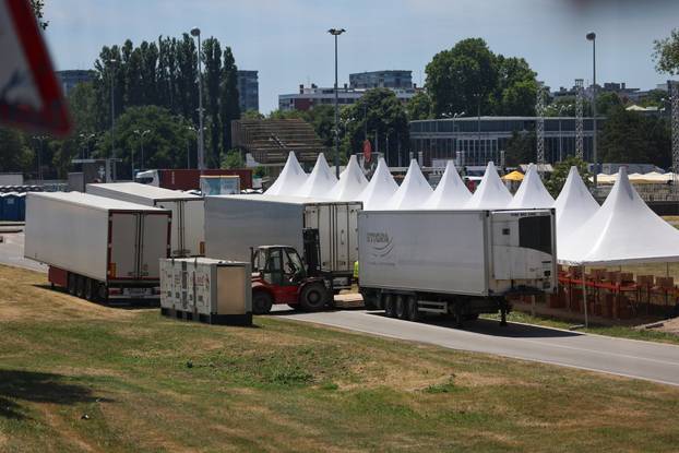 Zagreb: Radovi na hipodromu uoči koncerta Marka Perkovića Thompsona