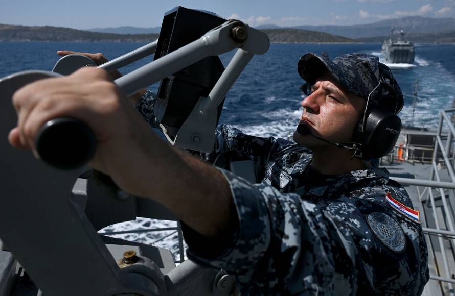 Split: Posada Hrvatske ratne mornarice tijekom vježbe za vojni Mimohod 2025. 