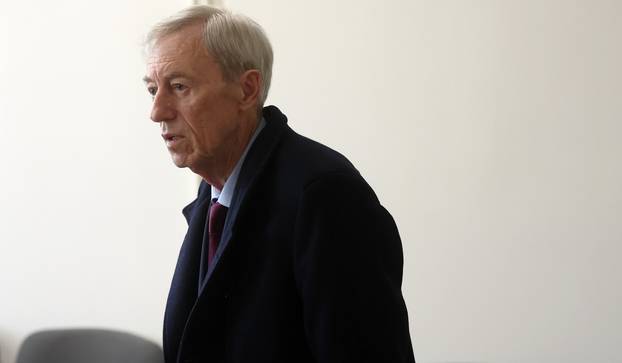 Zagreb: Početak suđenja Stjepanu Kožiću, županu Zagrebačke županije kojeg USKOK tereti za zloporabu položaja