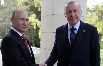 Putin će se sastati s Erdoganom i katarskim emiratom, upitan je njegov odlazak na G20 forum
