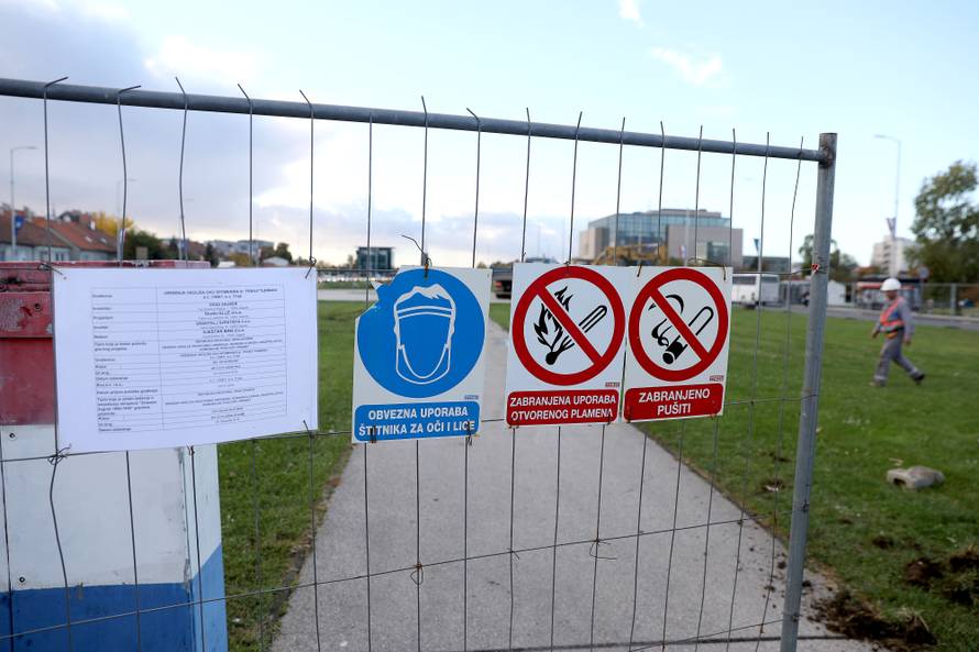 Zagreb: PoÄeli radovi na postavljanju spomenika dr. Franji TuÄmanu