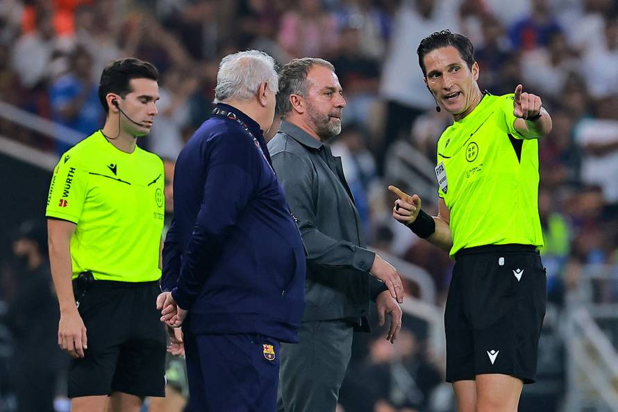 Spanish Super Cup - Final - FC Barcelona v Real Madrid