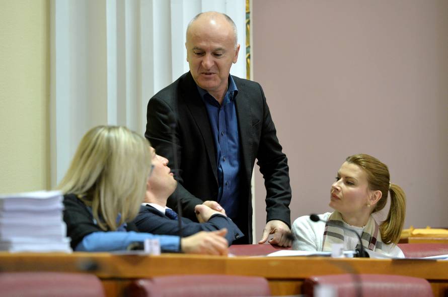 Tomislav Saucha se vratio u Sabor: "A od čega da živim?"