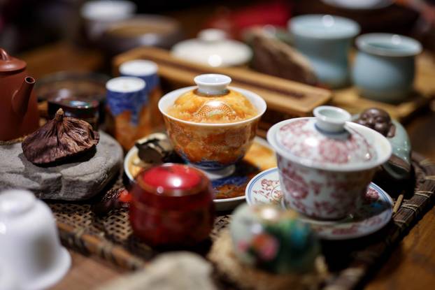 Zagreb: Kineski restoran i čajana Jing Yuan Teahouse u Gajnicama