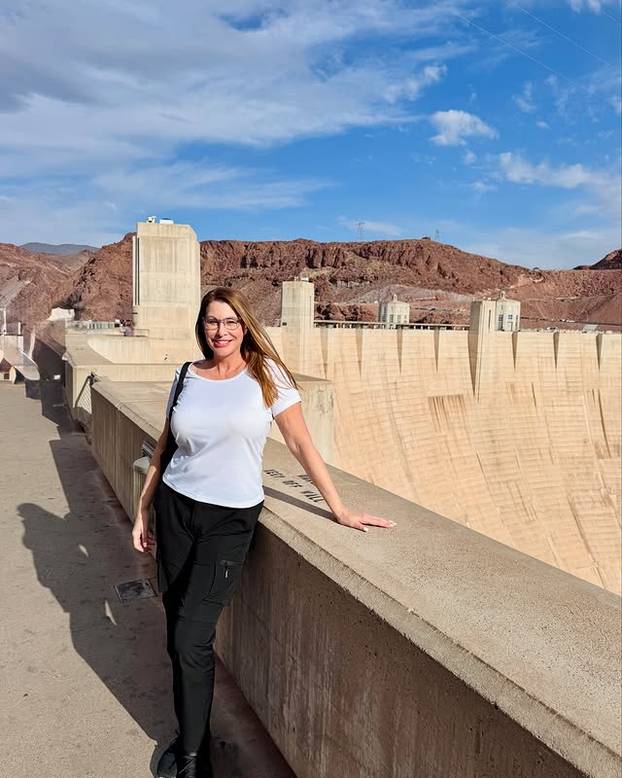 FOTO Bujna i iskusna: S 18 su mi govorili da sam debela, a s 58 godina sam 'bomba'