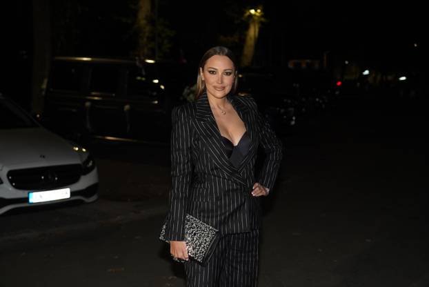 Beograd: Aleksandra Prijović prvi put u javnosti nakon rođenja kćeri 