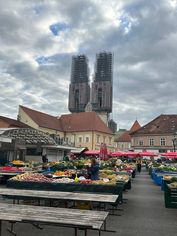 Dio Dolca i dalje zatvoren zbog odloma dijela stropa: 'Statičar nije htio potpisati da je sigurno'