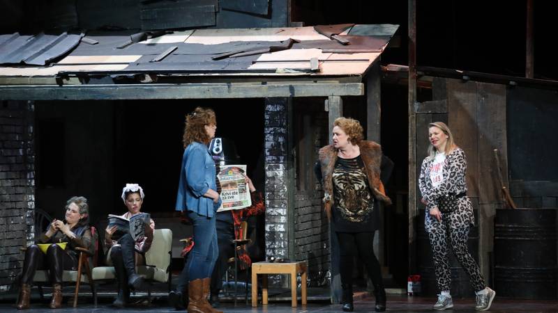 Predstava 'Ciganin, ali najljepši' sada i uz audiodeskripciju i znakovni jezik u HNK u Zagrebu