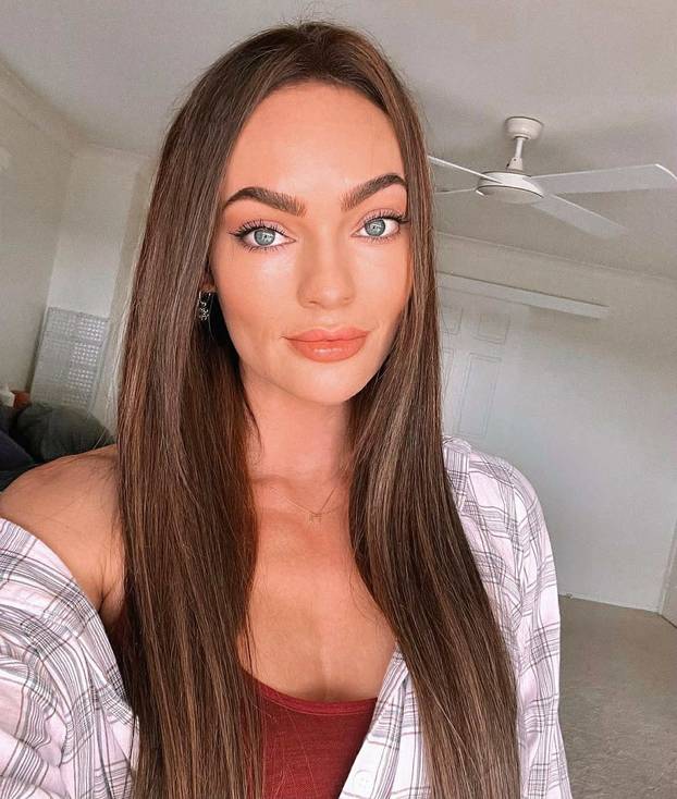 FOTO S 40 godina otkrila sve! 'Cijeli život sam skrivala svoje tijelo, ali sad više ne'