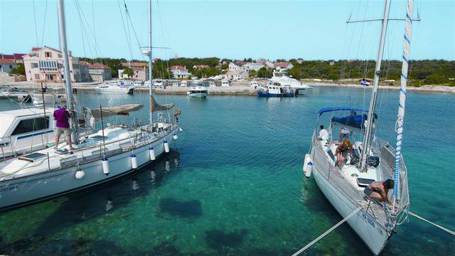Jedrima istražite obale Istre i divne otoke Kvarnera i Zadra