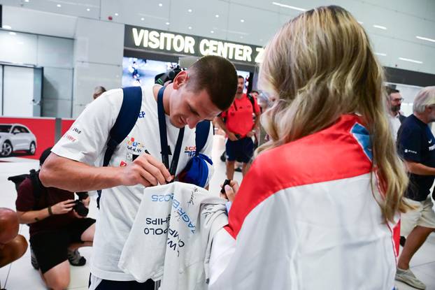 Zagreb: Dolazak prvaka Europe, Hrvatske U20 vaterpolske reprezentacije na aerodrom Pleso