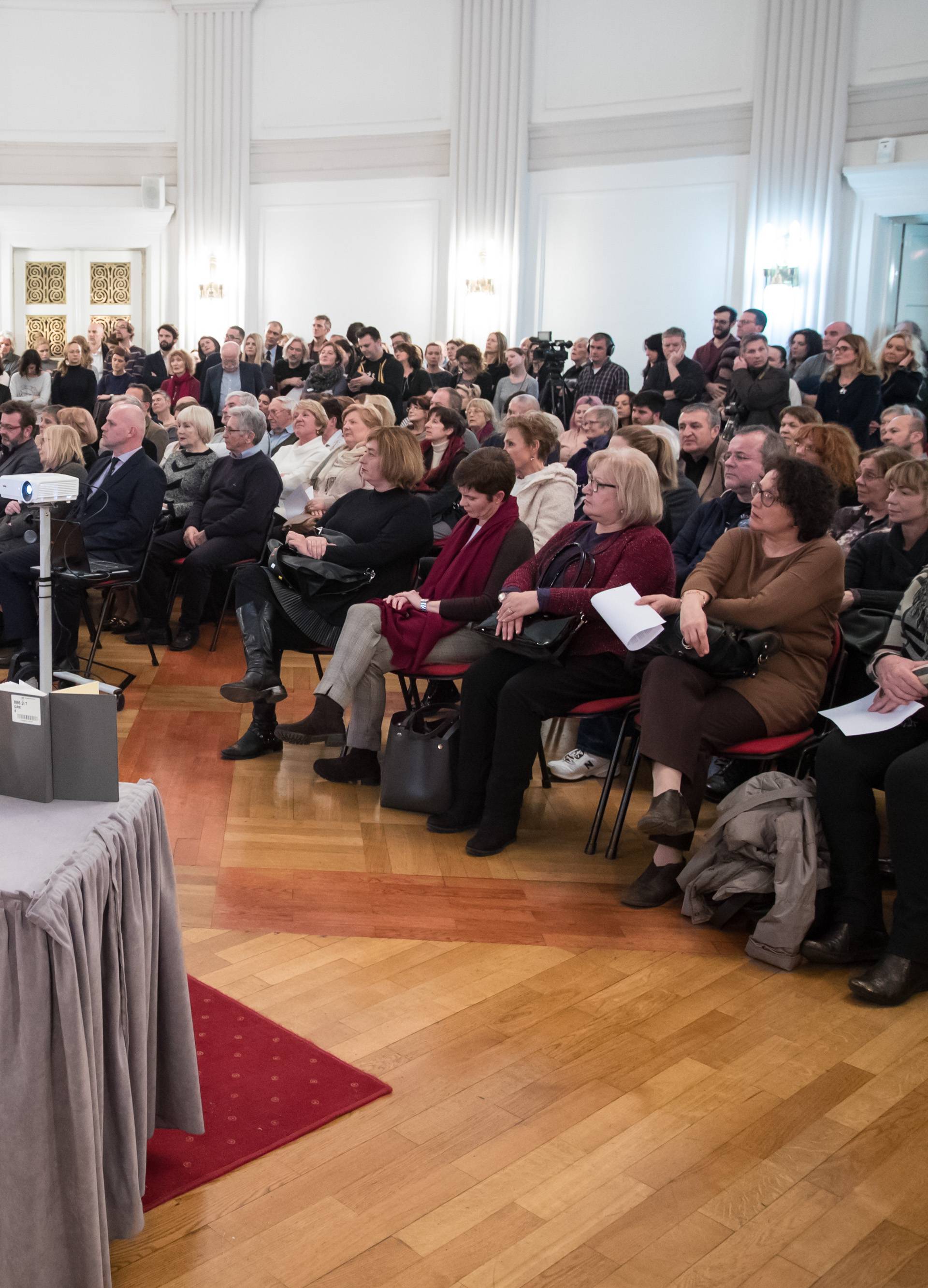 'Bio je hodajuća enciklopedija, uvijek i svima spreman pomoći'