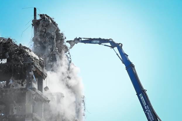 Zagreb: Rušenje Vjesnika nastavlja se i nedjeljom