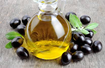 Vodič za kupnju: Maslinovo se ulje bira po okusu, mirisu i boci