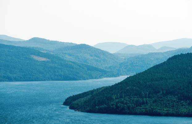 Haze over mountains at coast