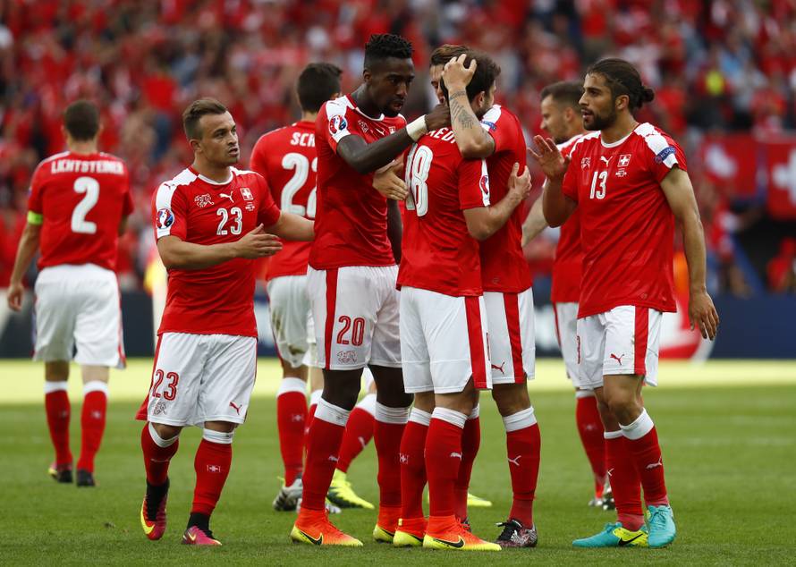 Romania v Switzerland - EURO 2016 - Group A