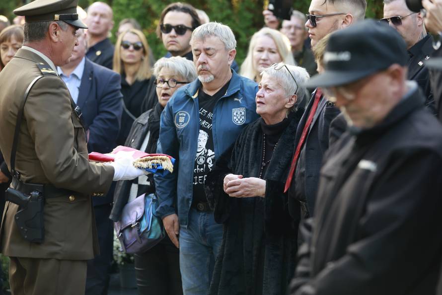 Vukovar:  Posljednji ispraćaj  Jean-Michela Nicoliera