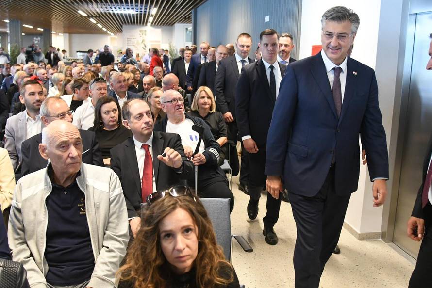 Bjelovar: Svečano otvorenje Geotermalnog sportsko-rekreacijskog parka Wellovar