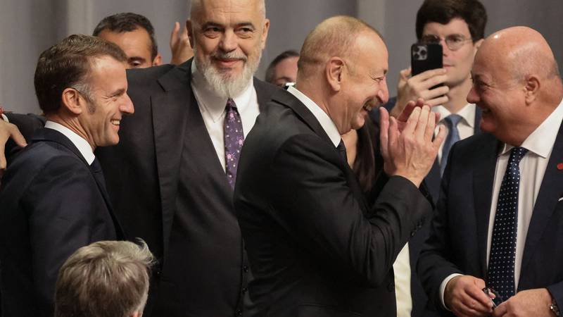 VIDEO Svjetski lideri prasnuli u smijeh zbog Trumpa. Pogledajte što je Rama rekao Macronu