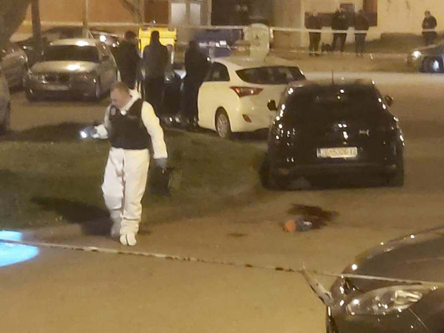 FOTO Prizori s mjesta zločina u Španskom, policija je ogradila parkiralište. Napadač pobjegao