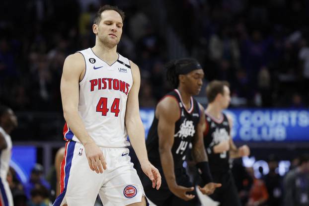 NBA: Los Angeles Clippers at Detroit Pistons