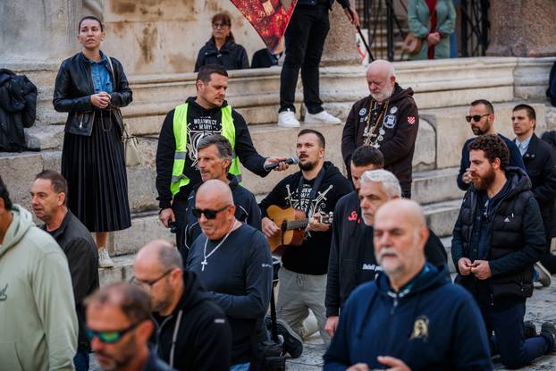 Split: Molitelji na Peristilu okupili su se i ove prve subote u mjesecu