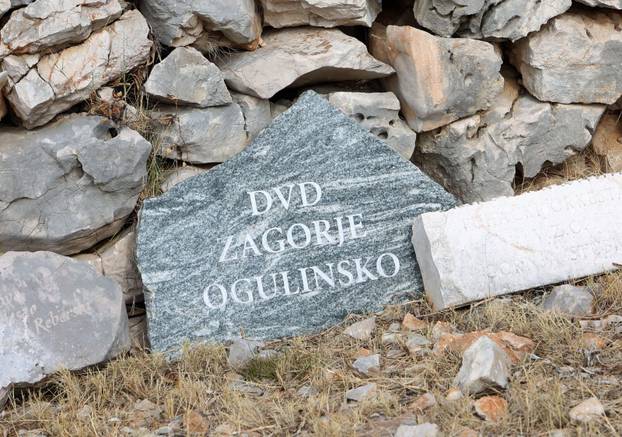 Na Kornatima obilježena 19. godišnjica tragedije u kojoj je poginulo 12 vatrogasaca