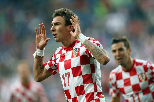 Poznanj: Euro 2012., skupina C, Hrvatska - Italija