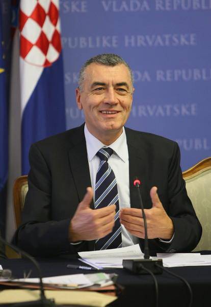 J. Galoić