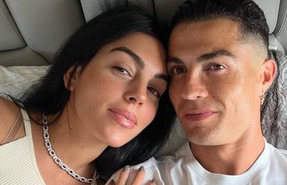 Georgina objavila fotku kćeri, objavu lajkalo više od milijun ljudi, a javio se i tata Ronaldo