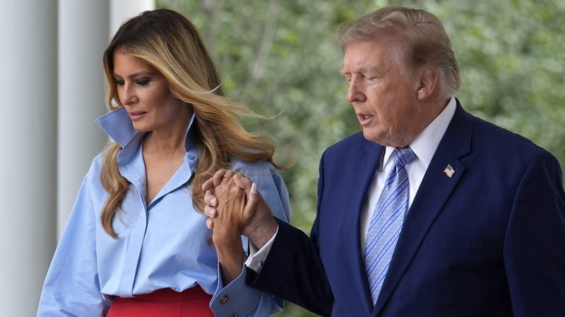 Nakon mjesec dana Melania opet uz Trumpa: Jedan detalj posebno je privukao pažnju