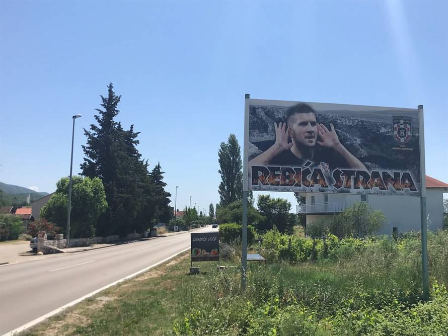 Rebić je otplatio kredite svima u selu, sredio je i kapelicu: 'Kad dođe kući, čeka ga jumbo pizza'