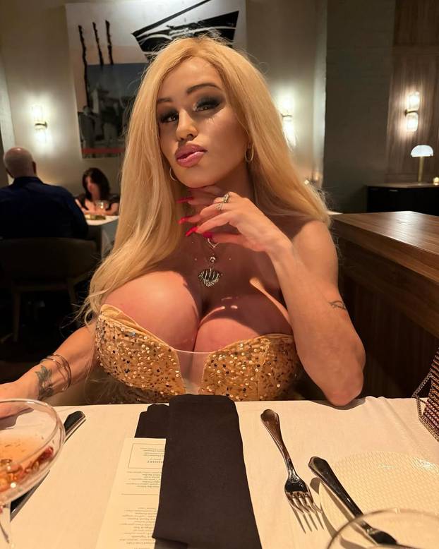 FOTO Bako, bakice, a zašto imaš tako velike... oči? Tvrdi da je najseksi na svijetu: Ovo je tajna