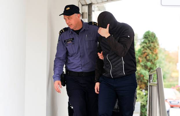 Na Općinskom sudu u Velikoj Gorici počela saslušanja muškaraca osumnjičenih da su pjevali ustaške pjesme 