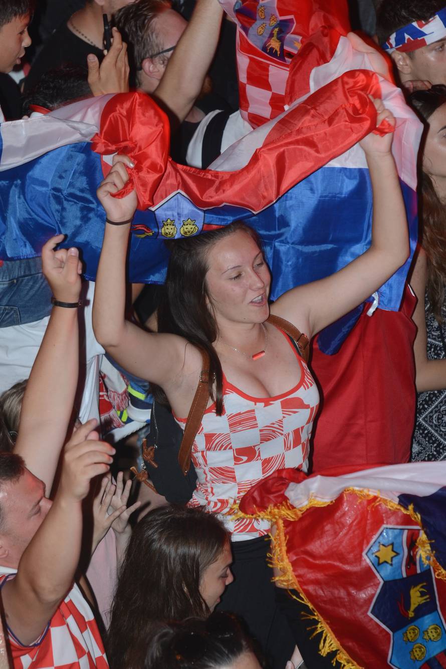 Pula: Ni kiÅ¡a nije omela gledanje polufinalne utakmice izmeÄu Hrvatske i Engleske