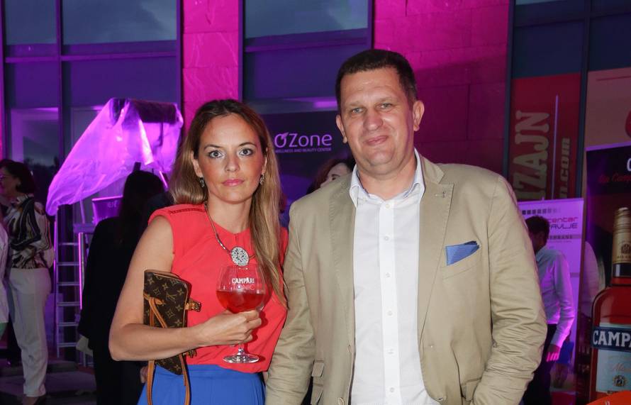 Ljubitelji mode: I. Cvitanović izveo ženu na reviju svoje bivše