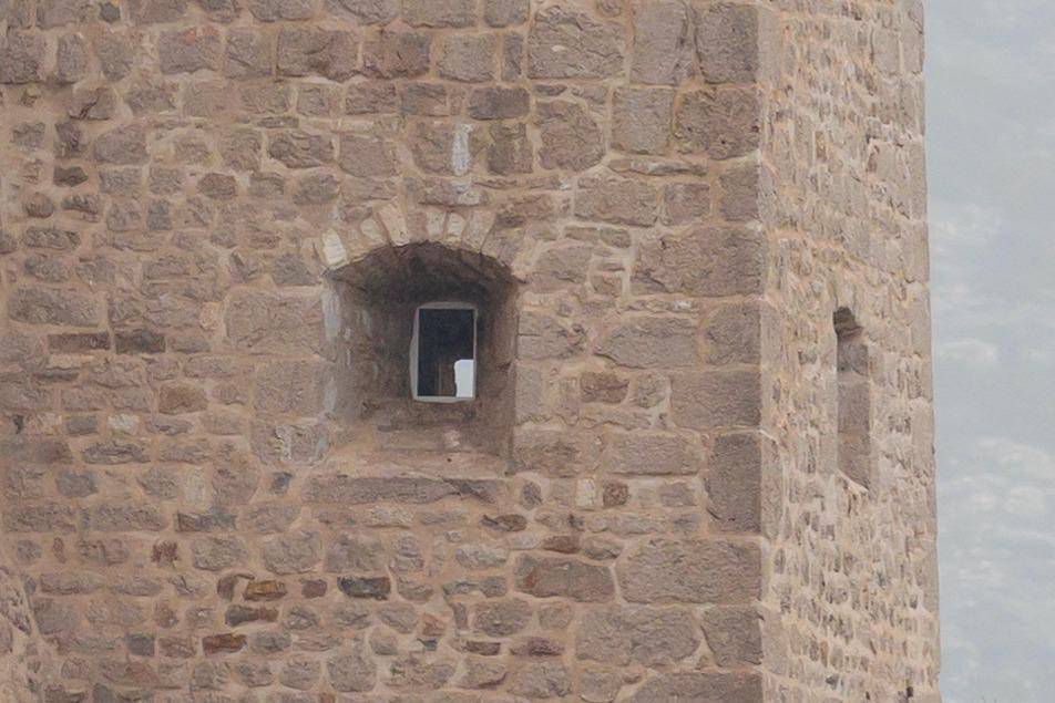 Kontroverzni prozori ekspresno nestali s tvrđave Klis: 'Vidio sam objave, uklonili smo ih sve'