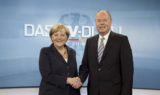 Steinbrück tijesno pobijedio Angelu Merkel u sučeljavanju