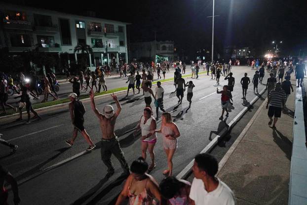 Enraged Cubans protest after spending days without power in Havana