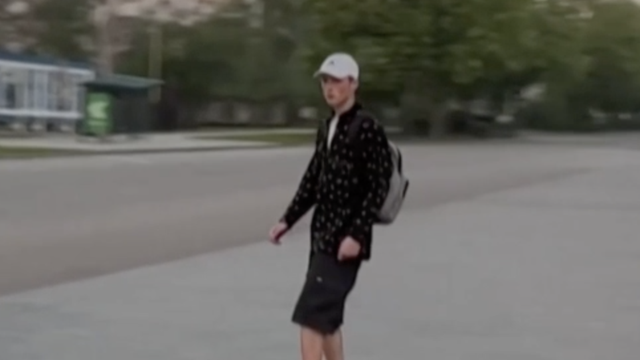 Posljednji skejter na frontu u Ukrajini: 'Kralj ulice' ignorira sirene dok vozi svoj skateboard