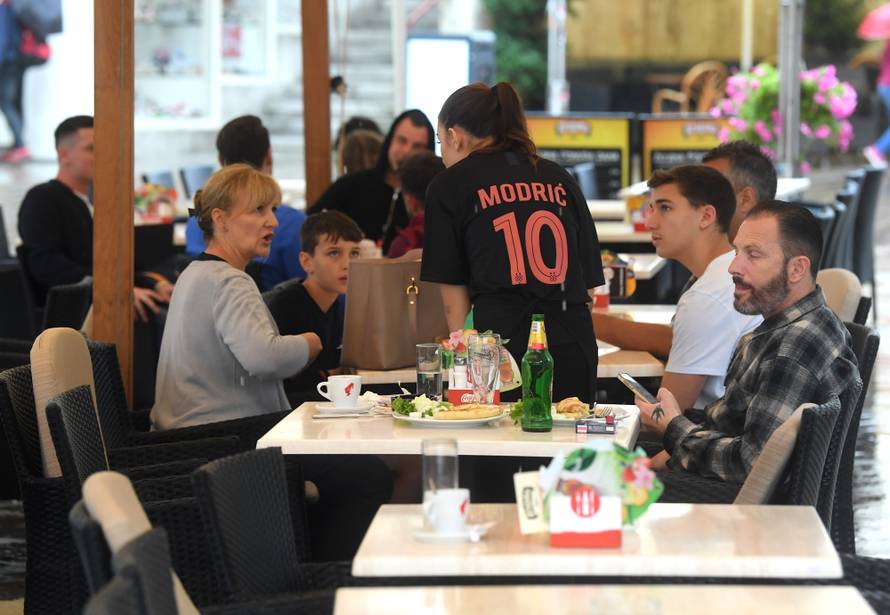 Idemo u finale! Ludnica na ulicama, cijela Hrvatska gori