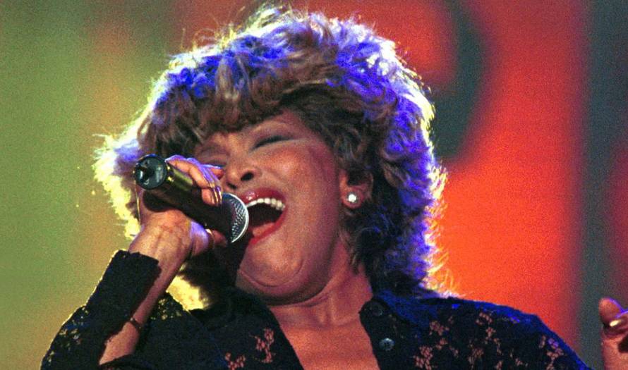 FILE PHOTO: Tina Turner performs a song during the German record awards "Echo" in Hamburg