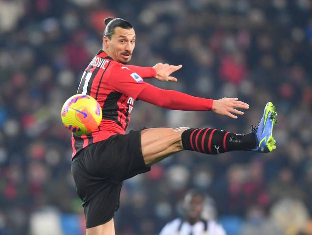 Serie A - Udinese v AC Milan